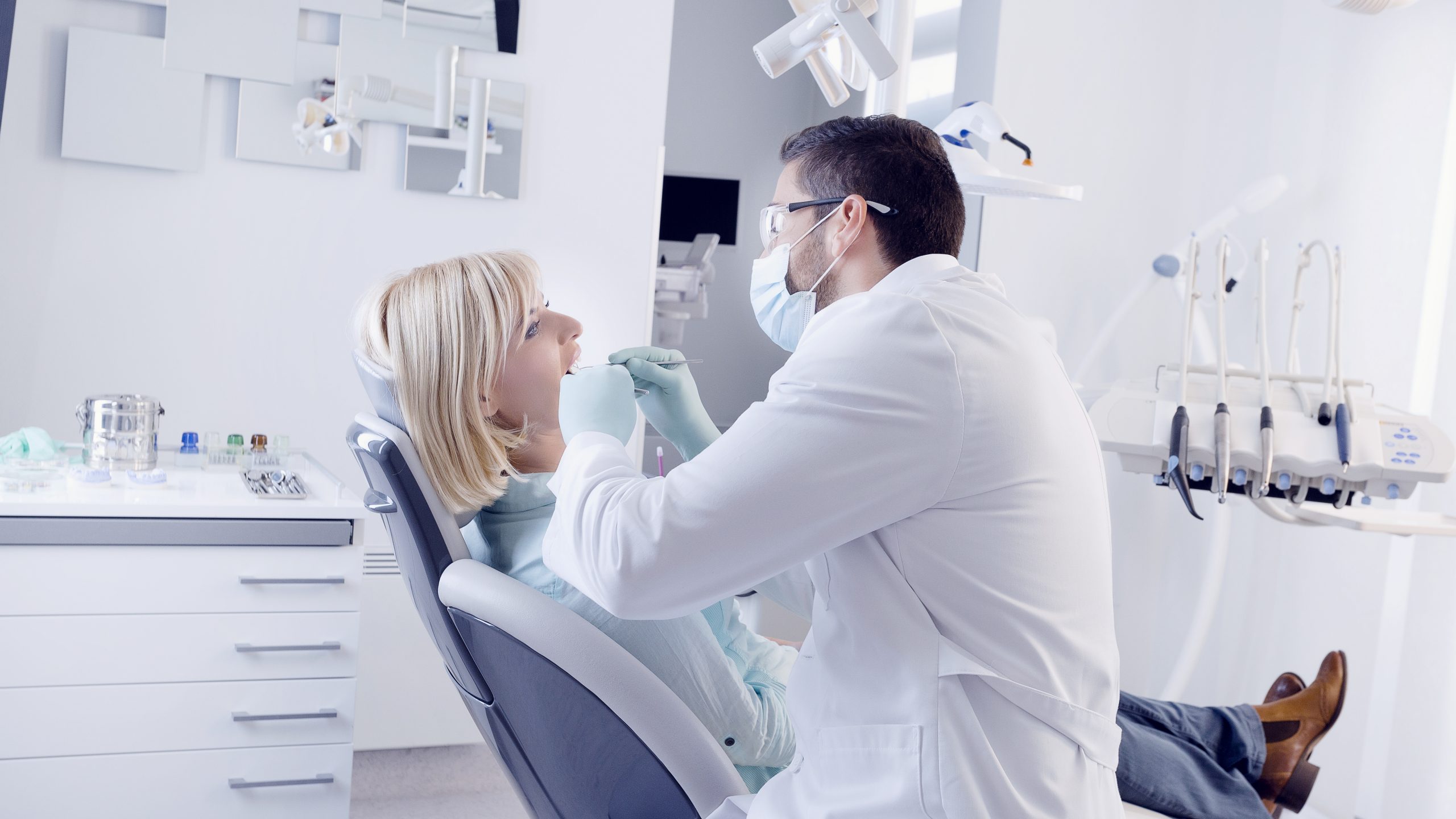 Dentist in Akron, IN
